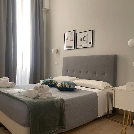 Ad Cavour Luxury Rooms - By Ad Roma 外观 照片