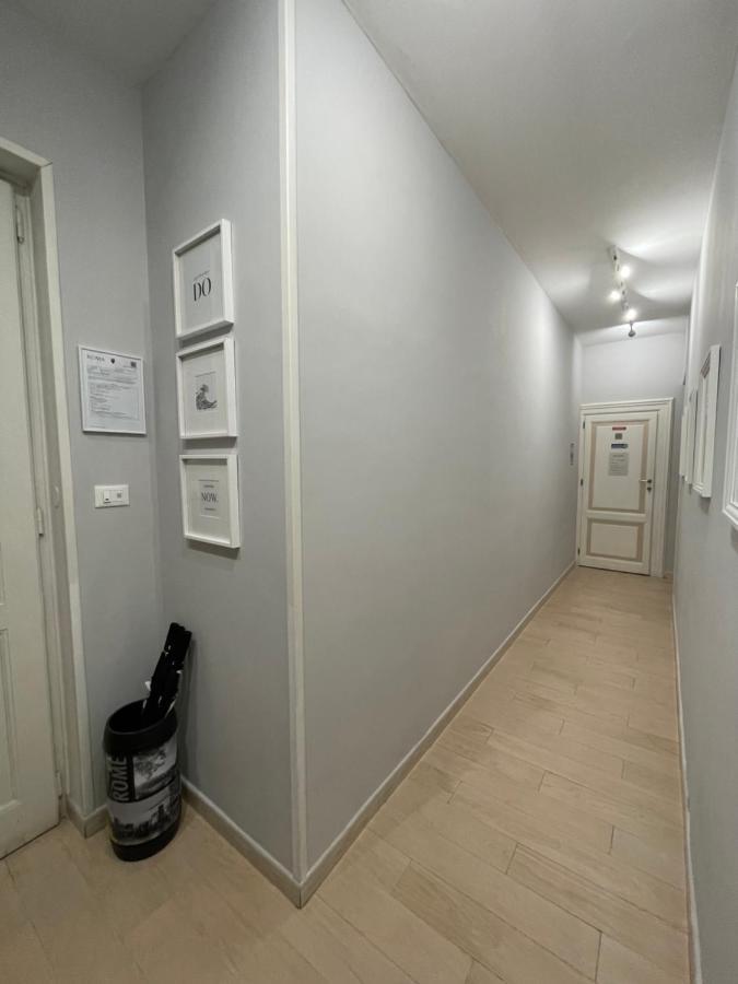 Ad Cavour Luxury Rooms - By Ad Roma 外观 照片