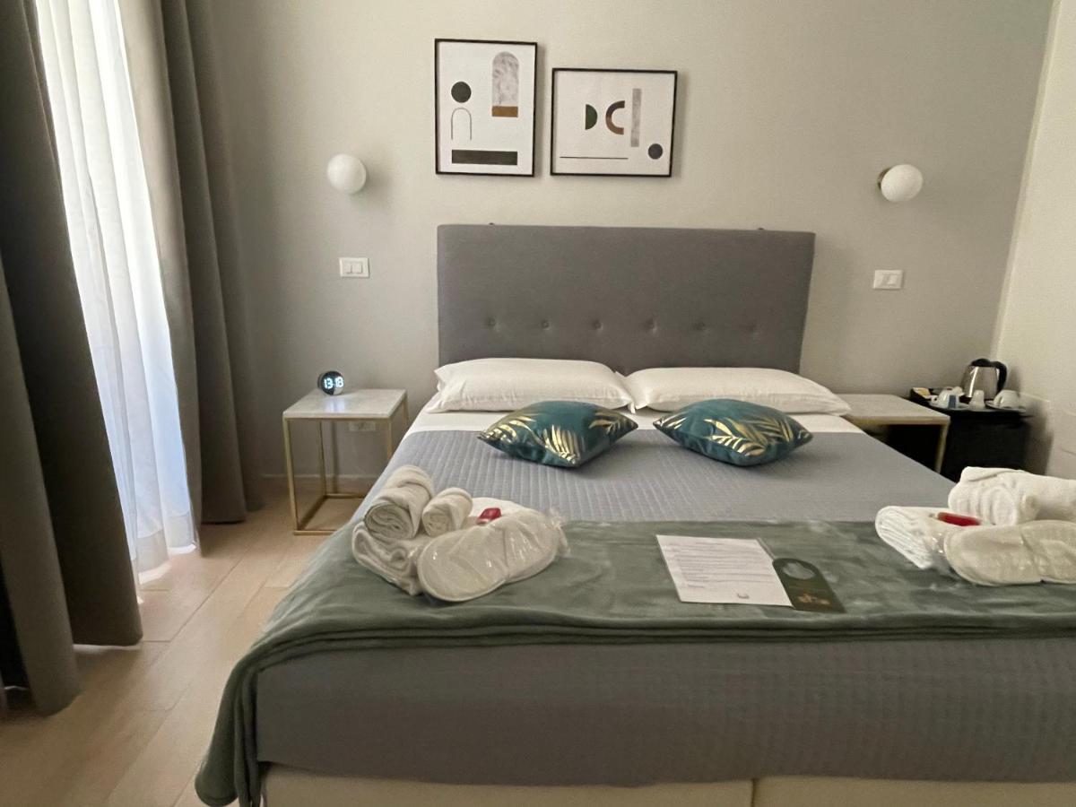 Ad Cavour Luxury Rooms - By Ad Roma 外观 照片