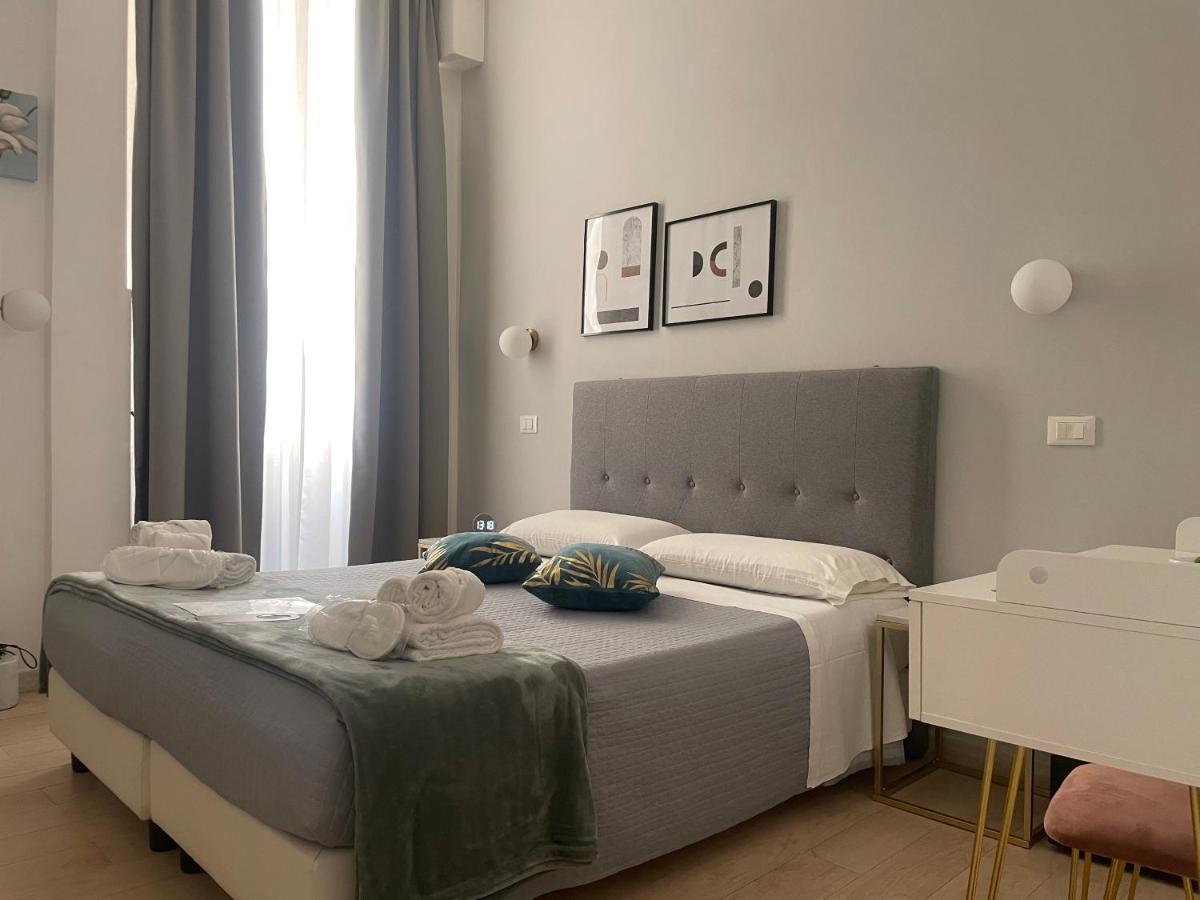 Ad Cavour Luxury Rooms - By Ad Roma 外观 照片