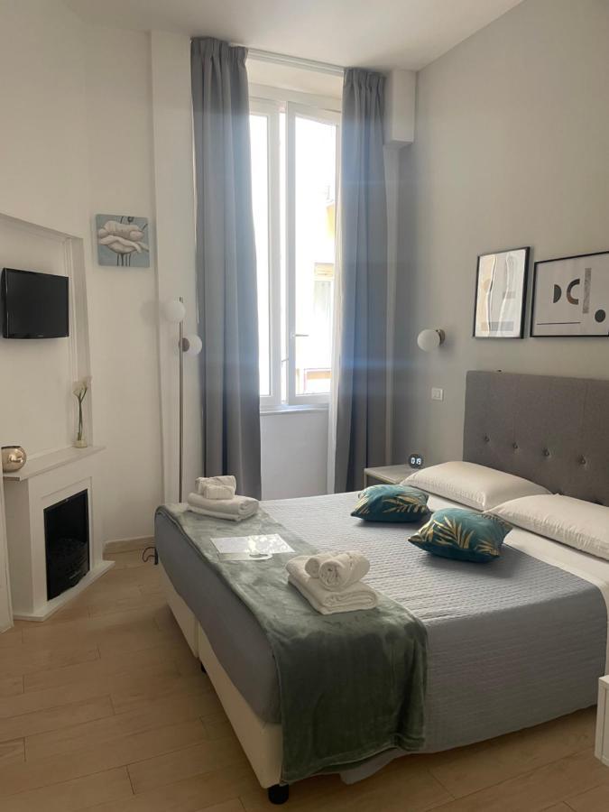 Ad Cavour Luxury Rooms - By Ad Roma 外观 照片