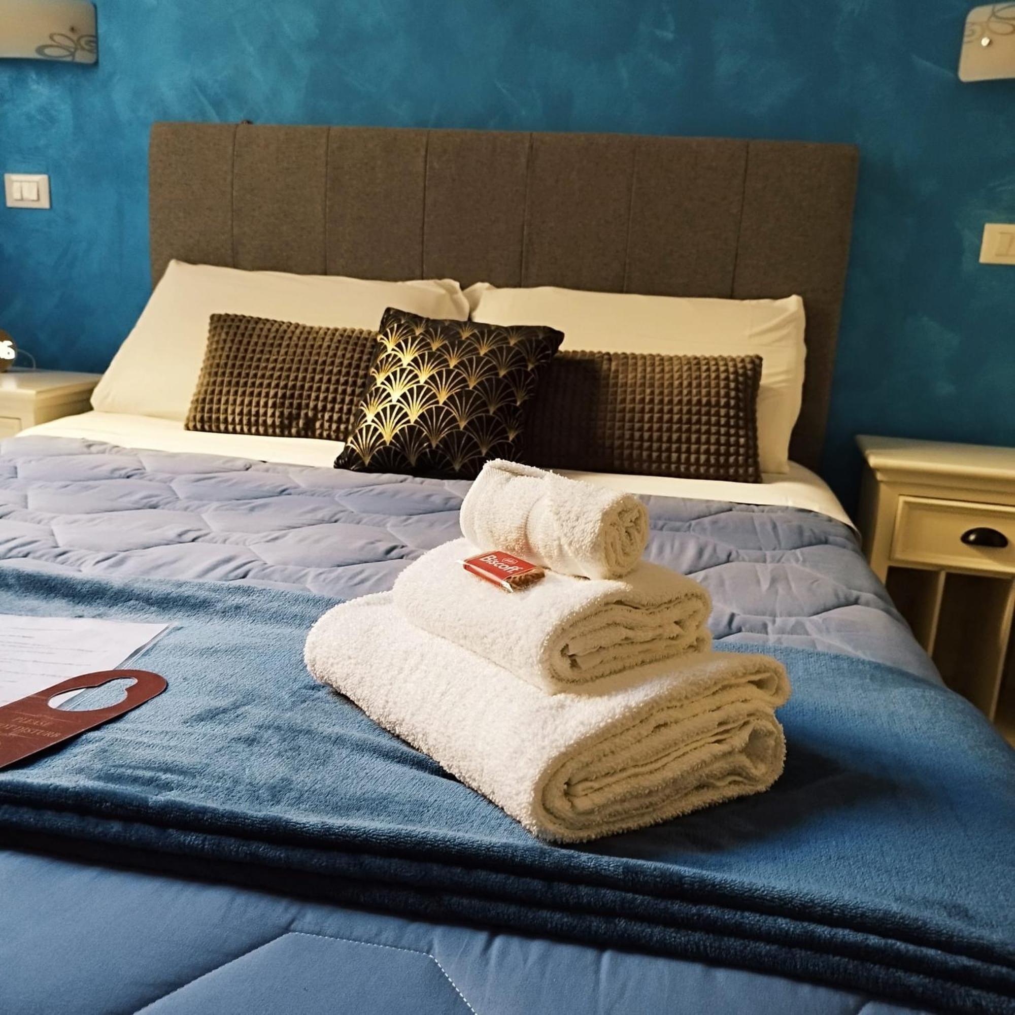 Ad Cavour Luxury Rooms - By Ad Roma 外观 照片