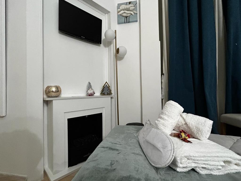 Ad Cavour Luxury Rooms - By Ad Roma 客房 照片