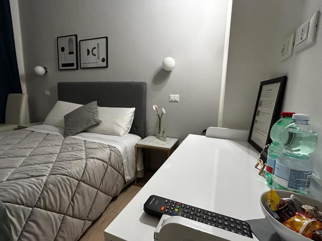 Ad Cavour Luxury Rooms - By Ad Roma 客房 照片