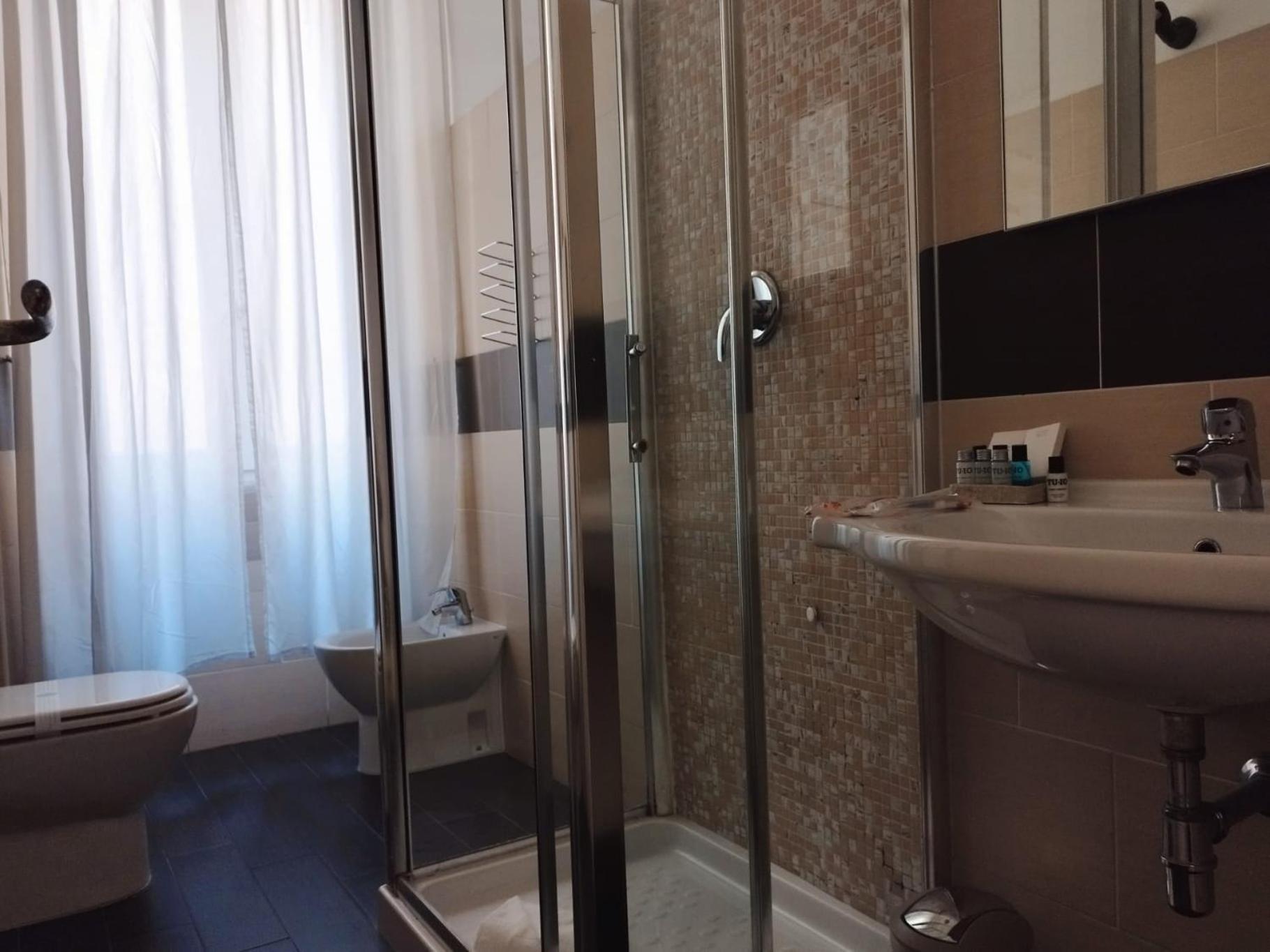 Ad Cavour Luxury Rooms - By Ad Roma 客房 照片
