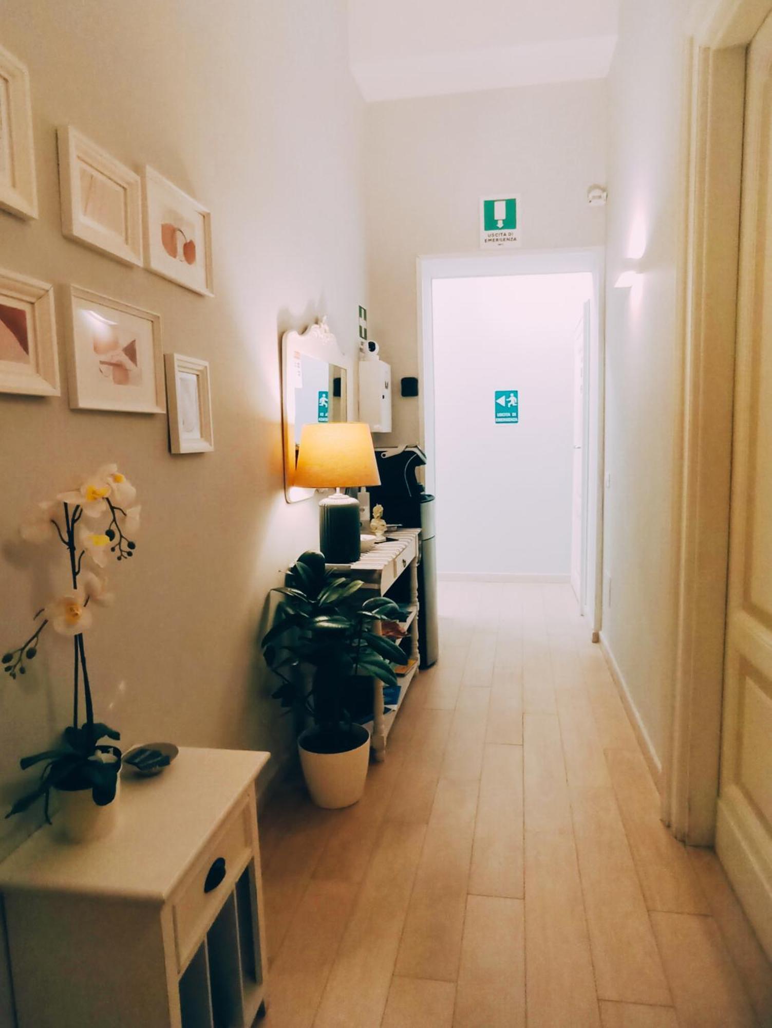 Ad Cavour Luxury Rooms - By Ad Roma 外观 照片